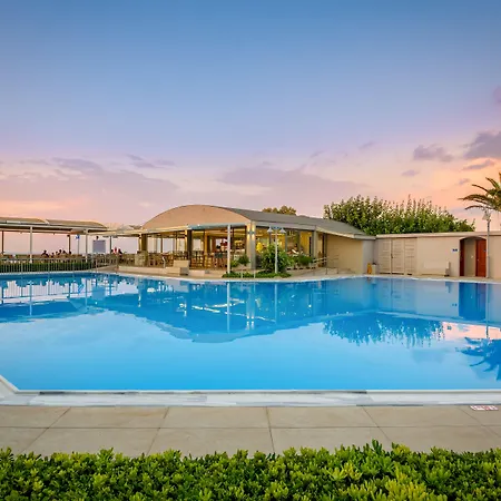 Marinos Beach Hotel-2