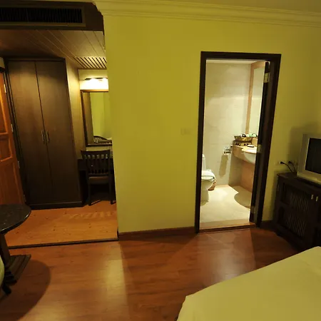 Fresh Inn Hotel-3