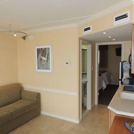 Fleur De Lis Beach Motel-3