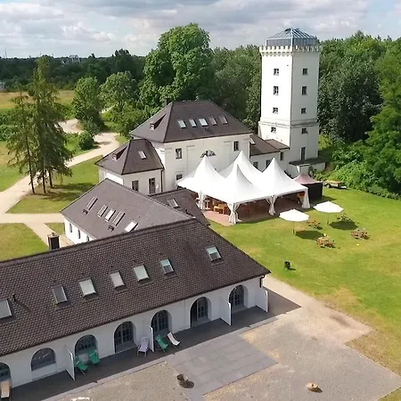 Elbzollhaus Dessau-2