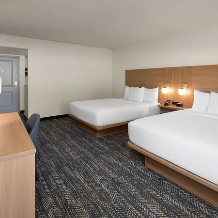 Ramada By Wyndham Merced-3
