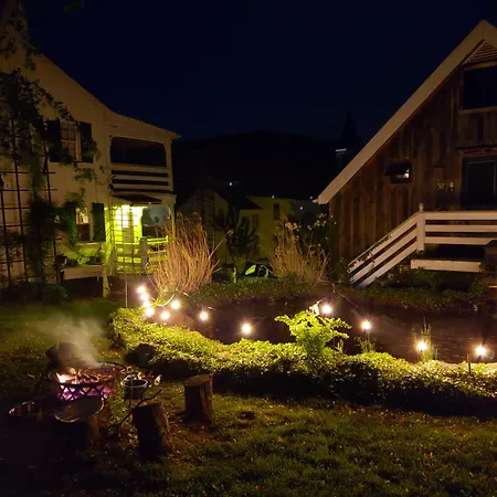 Lily Garden Bed And Breakfast-2