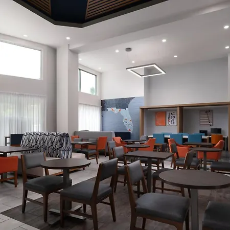 Holiday Inn Express Hotel & Suites Chaffee - Jacksonville West By Ihg-2