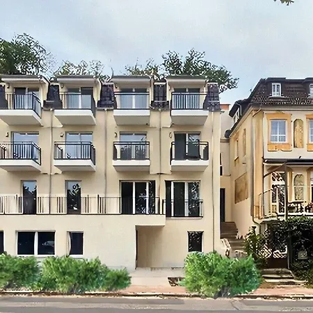 Strandhotel Buckow gut-Hotels SEE-3