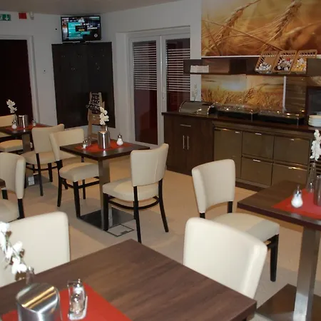 CASILINO Hotel A 24 Wittenburg-3