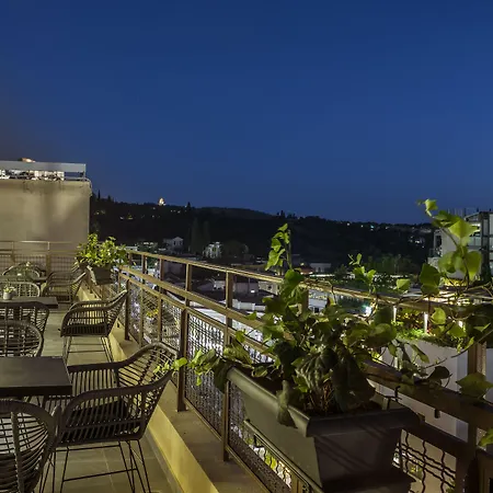 Royalty Hotel Athens-2