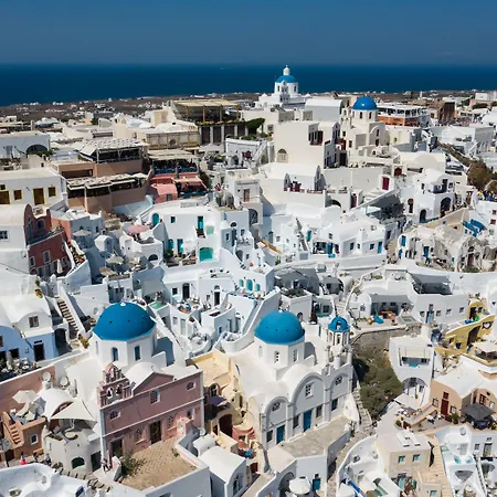 Oia Spirit Studios By Mary D Nomikou-2