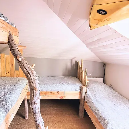 Surf Hostel Biarritz-3