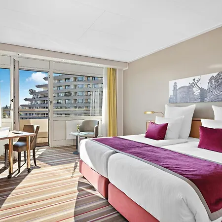 Leonardo Royal Hotel Frankfurt-2