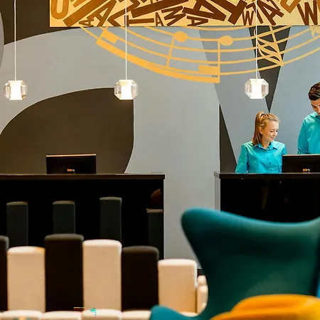 Motel One Warsaw-Chopin-3