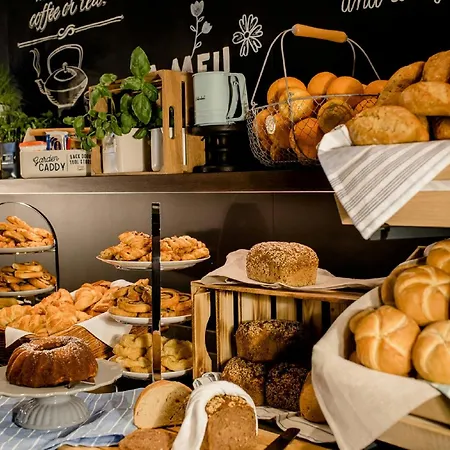 Motel One Warsaw-Chopin-2
