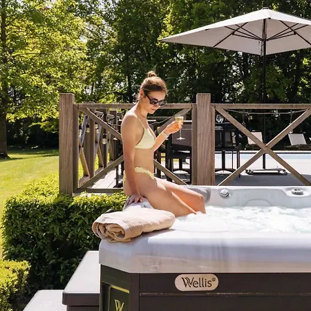 Kasteel Ter Wallen - Boutique Hotel-3
