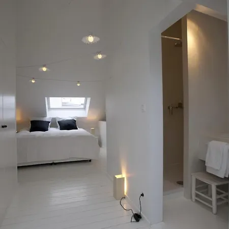 La Maison Haute Guesthouse-3