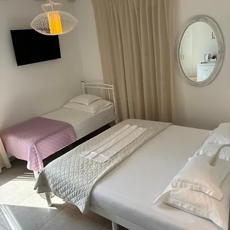 Guesthouse Libertas-3