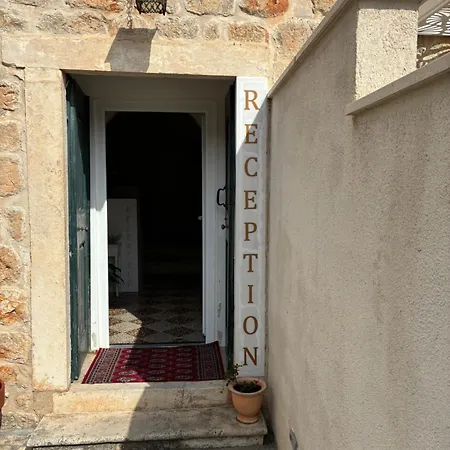 Guesthouse Libertas-2