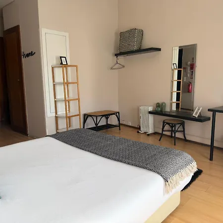 Oporto Trindade Residence-2