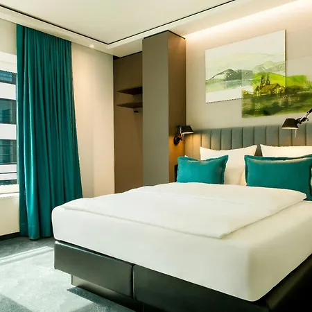 Motel One Stuttgart-Hauptbahnhof-3