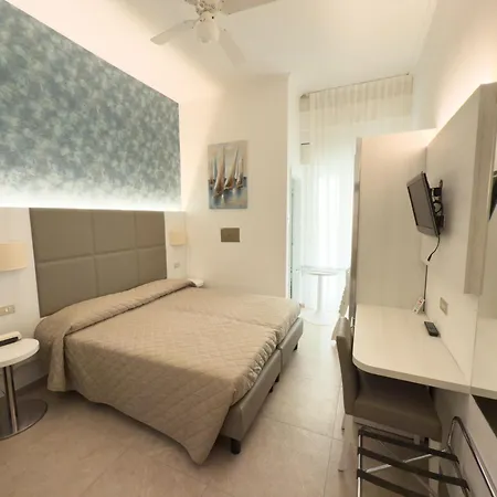Hotel Gabriella-2
