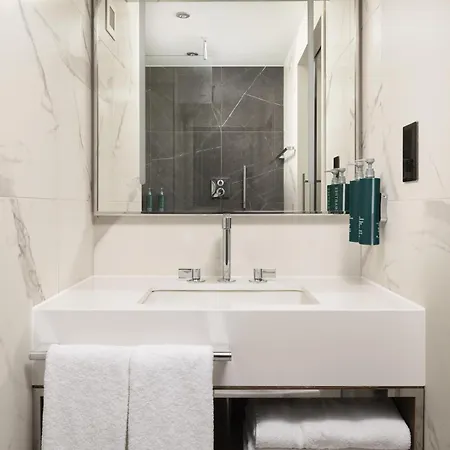 Hilton London Metropole-3