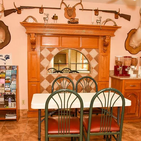 Antlers Inn Goliad-2