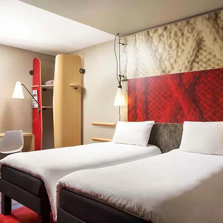 Ibis Budapest Heroes Square-3