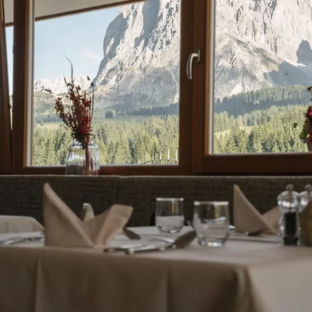 Brunelle Seiser Alm Lodge-2