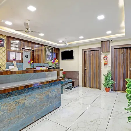 Super Collection O Hotel Raj Palace-2