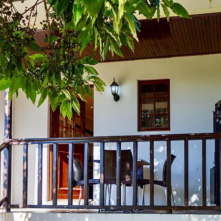 D'Aria Guest Cottages-2