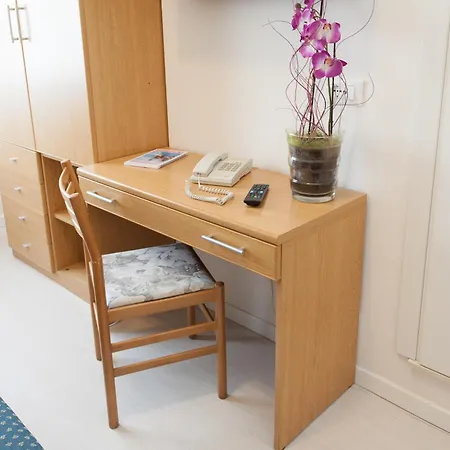 Hotel Marina-2