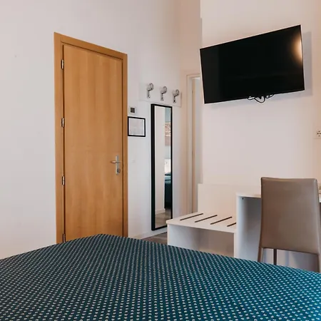 Hotel Marina-3