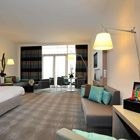 Novotel Avignon Centre-3