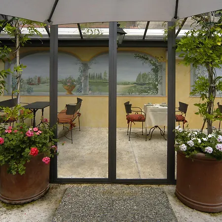 Hotel Relais Dell'Orologio-2