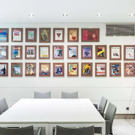 Ibis Styles Madrid Prado-3