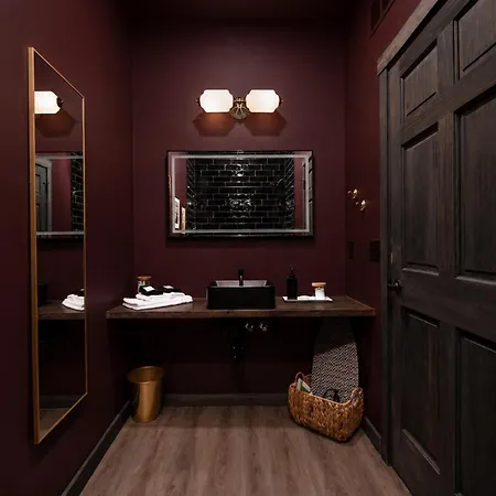 The Port Of Prescott Boutique Hotel-2