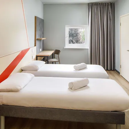 Ibis Budget Birmingham Centre-2