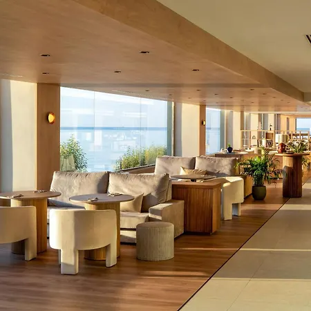 Innside By Melia Alicante Porta Maris-3
