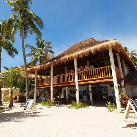 Ocean Vida Beach And Dive Resort-3
