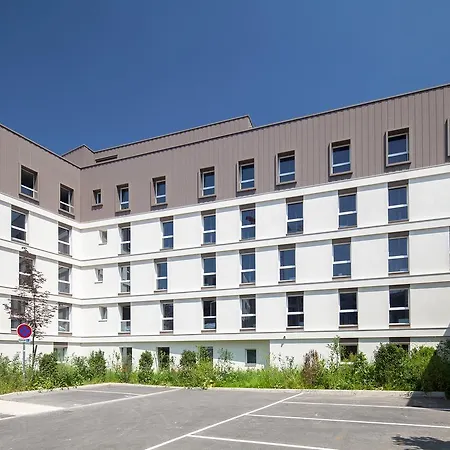 B&B HOTEL Paris Romainville Noisy-le-Sec-3