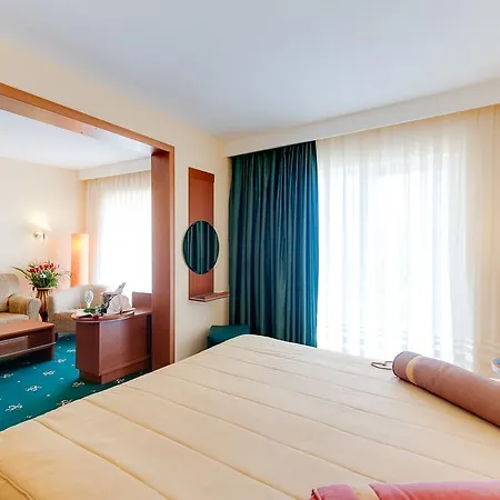 Hotel Palas-3