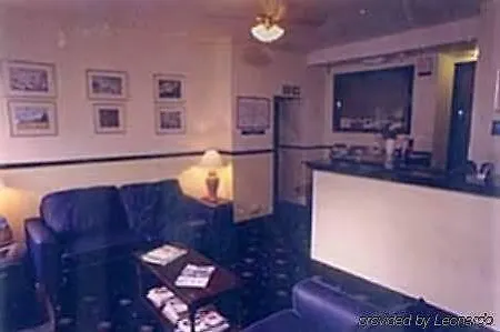 Four Stars Hotel-3