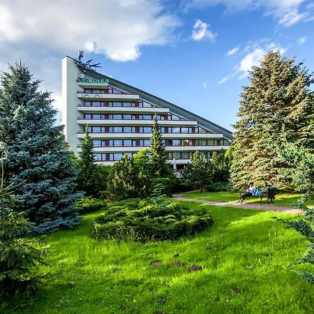 Hotel Jaskolka-3
