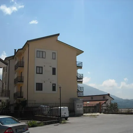 Hotel Caimo Bed-Breakfast-2