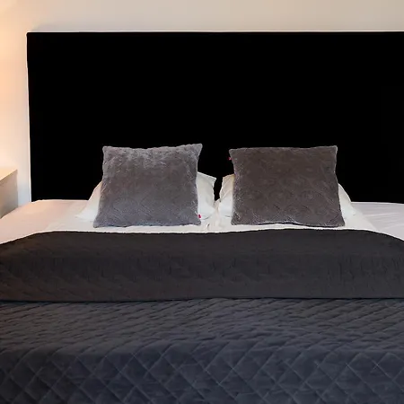 Nobel Suites-2