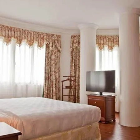 Green Park Hotel Hanoi-3