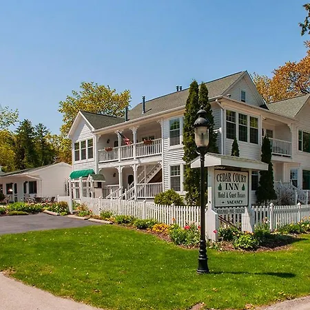 Cedar Court Inn-3