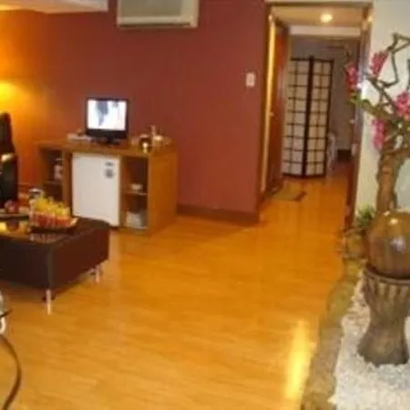 Atrium Hotel-2