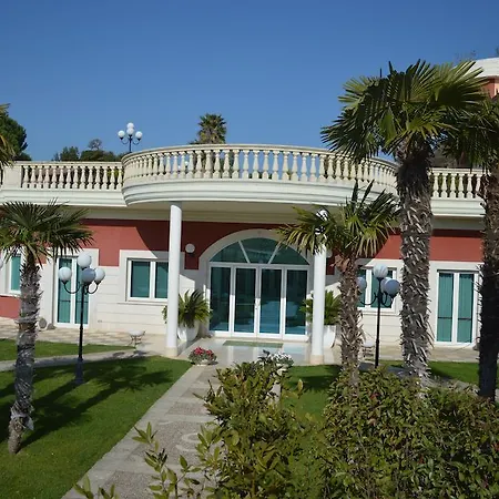 Hotel Parco Serrone-3