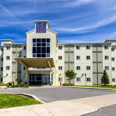 Motel 6-Kingston, On-2