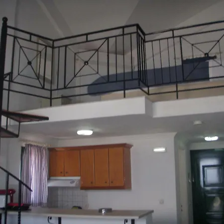 Umbrella Beach Apartments-2