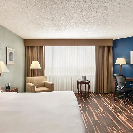Wyndham Tulsa-2